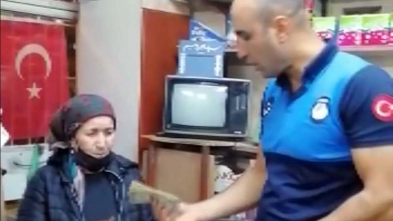 Ankara'da içi dolar dolu cüzdan, sahibine ulaştırıldı