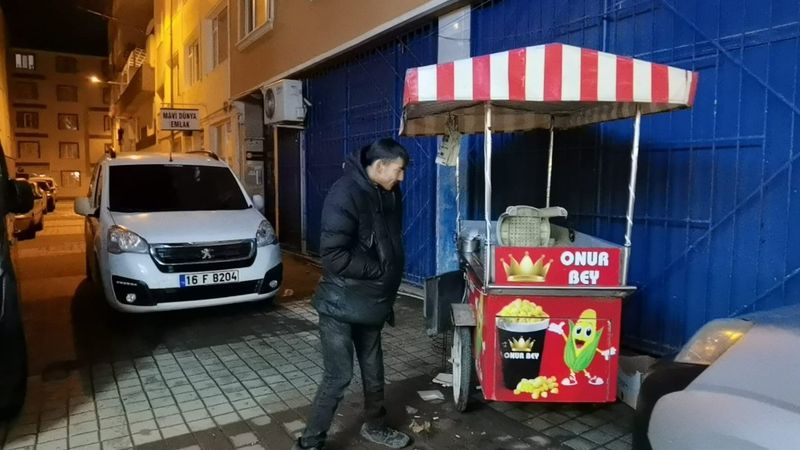 Bursa'da engelli gencin tezgah aküsü ve malzemeleri çalındı