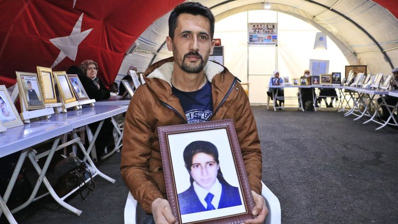 Evlat nöbetinde 867'nci gün