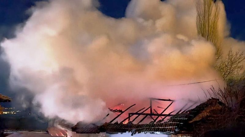 Kütahya'da samanlıkta yangın çıktı