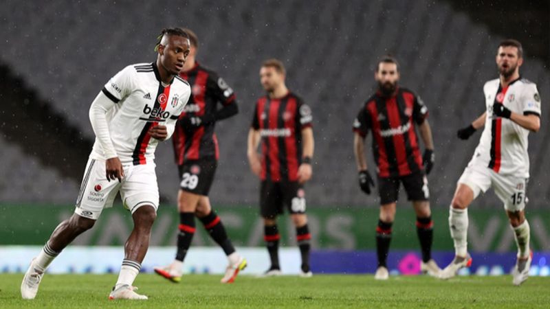 Fatih Karagümrük - Beşiktaş - CANLI SKOR