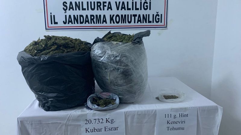 Şanlıurfa'da uyuşturucuyu satamadan yakalandı