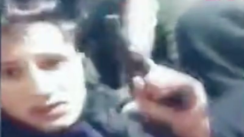 Bayrampaşa’da gasbettikleri Pakistanlılarla TikTok’a video çektiler