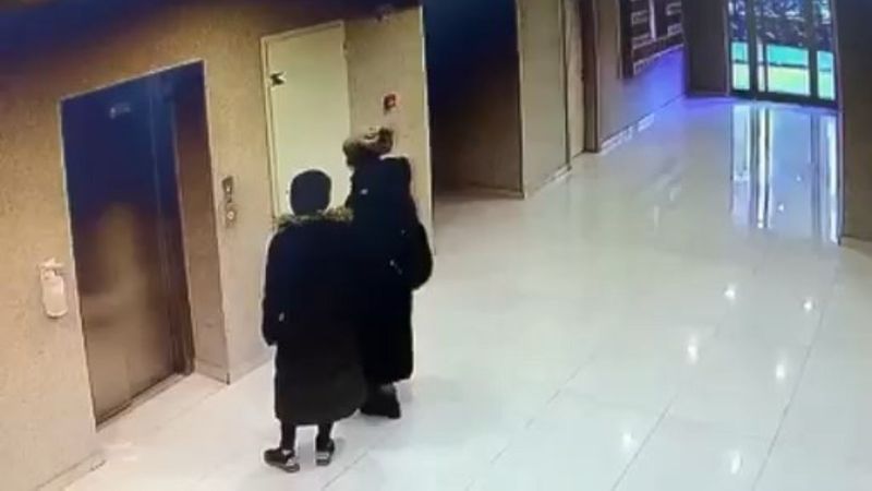 Bursa'da kadın hırsızlar evden para çaldı