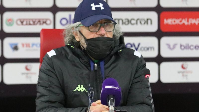 Mustafa Reşit Akçay: Görevimi bırakıyorum