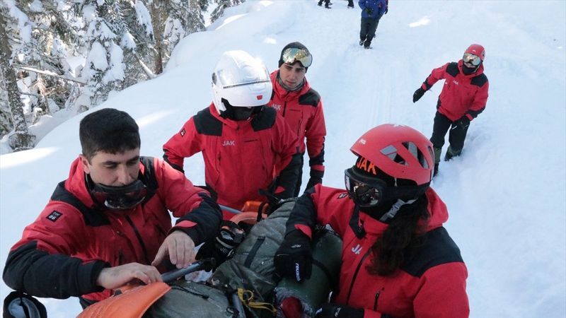Jandarma timleri, Kartalkaya'da tatbikat yaptı