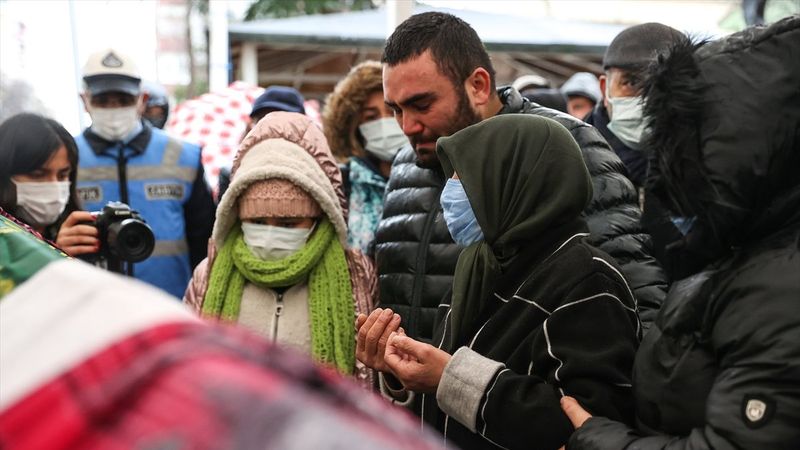 Kartal'da öldürülen Ömür hemşireye veda