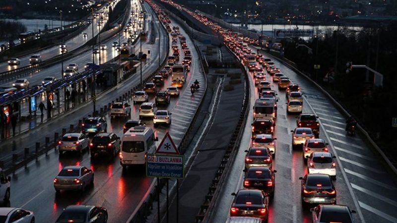 İstanbul'da trafik yüzde 90'a çıktı