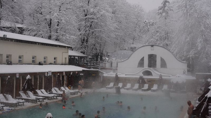 Yalova'da kaplıcalara yoğun ilgi