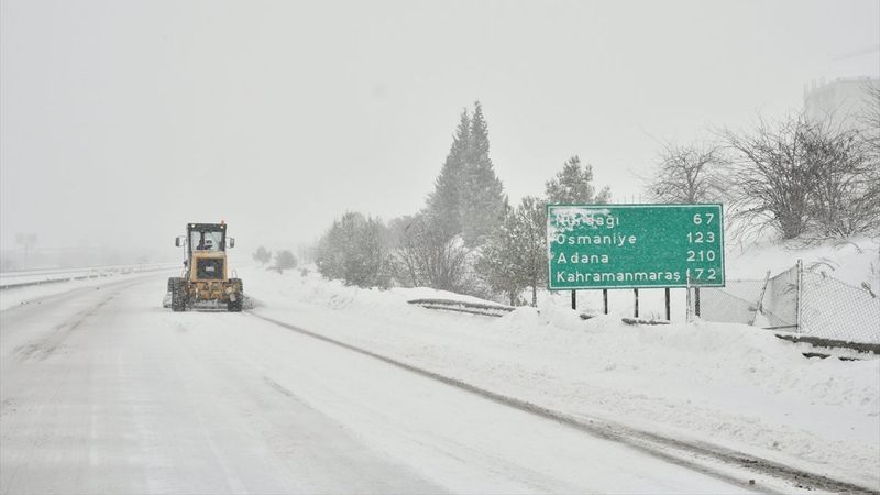 TAG'ın Gaziantep gişeleri, araç geçişine kapatıldı