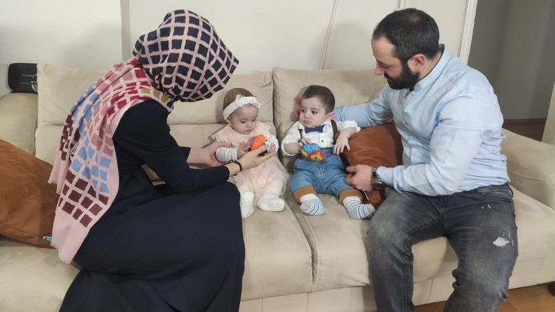 İstanbul’da iki rahimli kadın, ayrı rahimlerden iki bebek dünyaya getirdi
