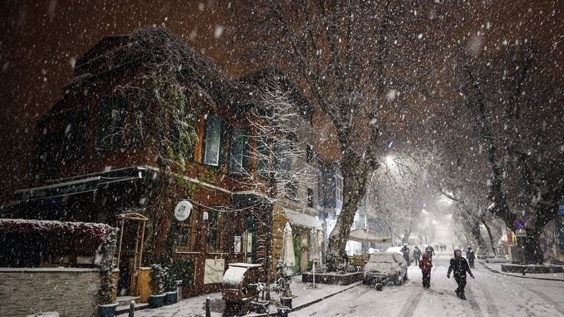 İstanbul Valiliği'nden karla mücadelede yeni tedbirler