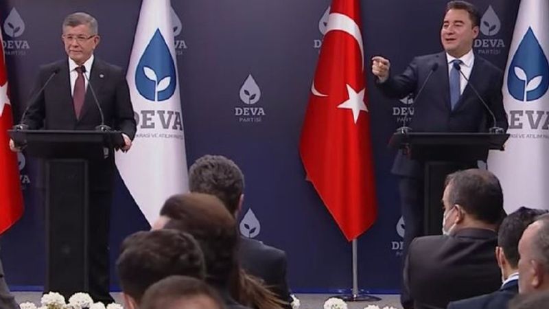 Ali Babacan ve Ahmet Davutoğlu'ndan Ekrem İmamoğlu'na destek
