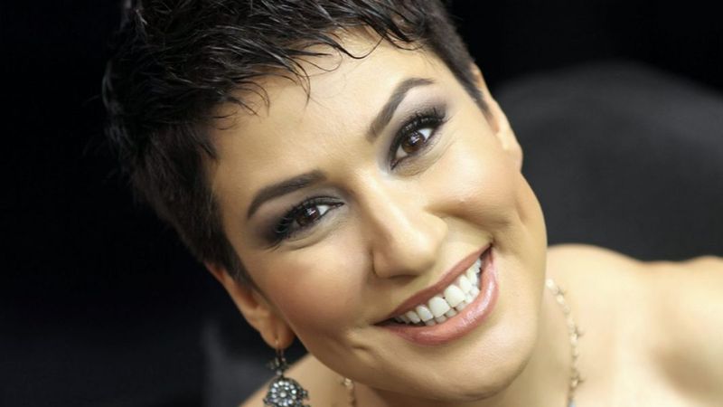 İclal Aydın'ın kızı Zeynep büyüdü, güzelliği ile annesine taş çıkarttı! Üst üste birkaç defa bakabilirsiniz...