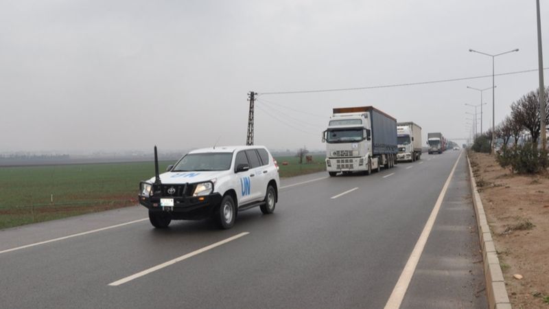 BM, İdlib'e 70 tır insani yardım gönderdi