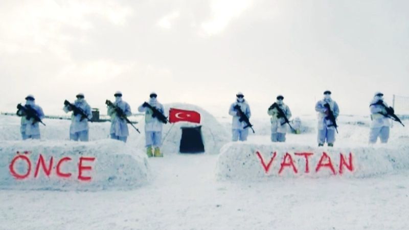 Muş'ta görevli jandarmanın vatan nöbeti