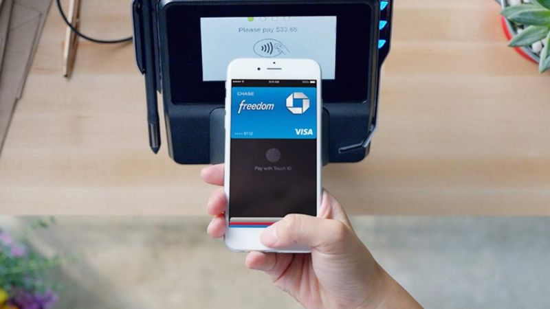 iPhone modelleri, POS cihazına dönüşüyor