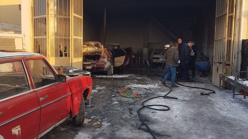 Eskişehir'de sobayı tinerle tutuşturan genç işçi ağır yaralandı