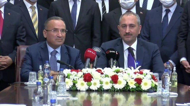 Adalet Bakanlığı'nda devir teslim töreni gerçekleşti