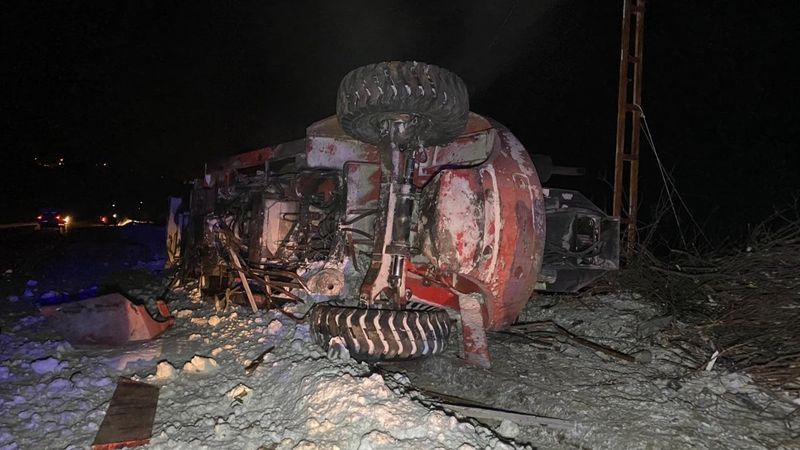 Malatya'da vinç yüklü tır devrildi: 1 ölü