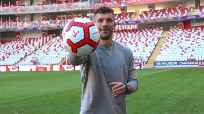 Lukas Podolski'den Fatih Terim açıklaması