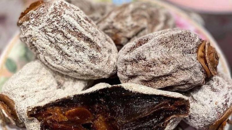 Kurutulmuş hurmanın üzeri neden beyaz olur? Bozuk sanmayın...