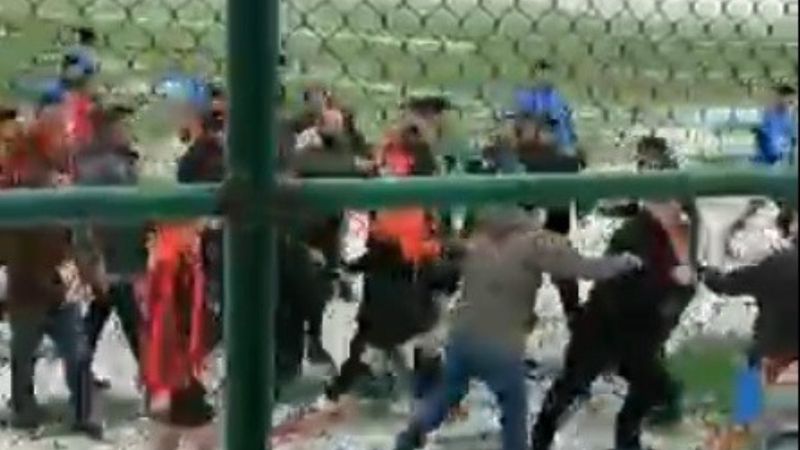 Kars’ta amatör maçta arbede