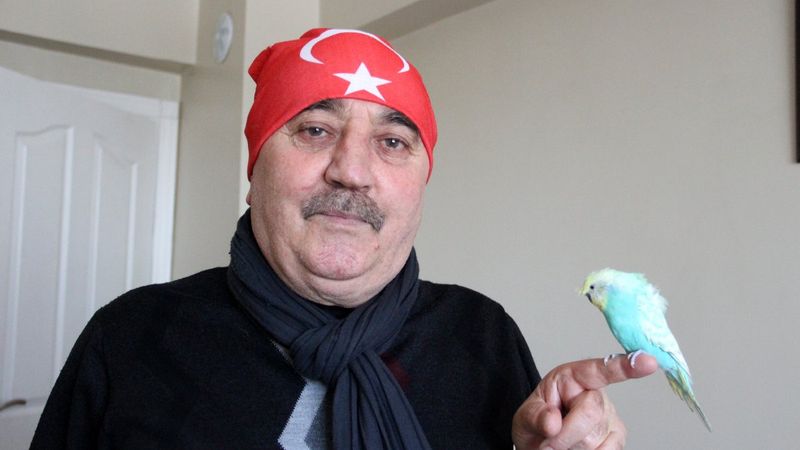 Sivas’ta muhabbet kuşundan mehter marşı