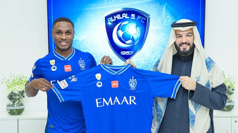 Al Hilal, Bafetimbi Gomis'in yerini Odion Ighalo ile doldurdu