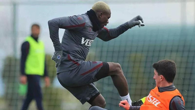 Trabzonspor'da Kouassi ve Hamsik sevinci