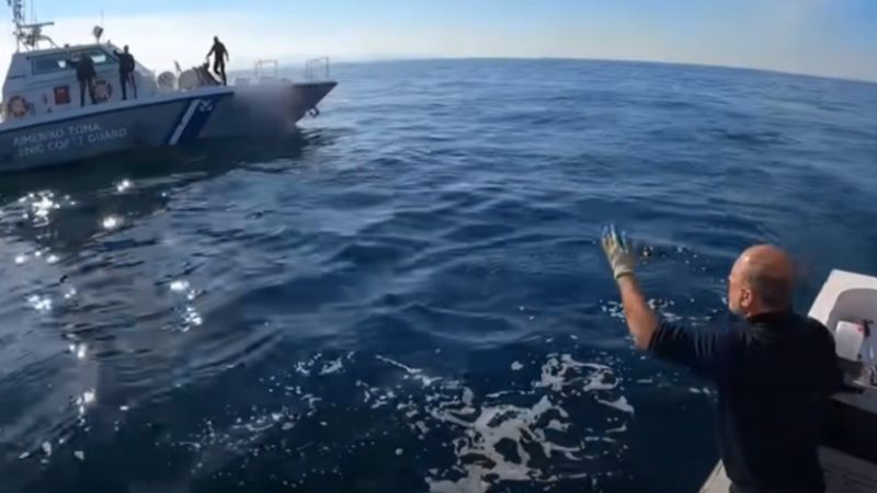 Türk balıkçı, Yunan sahil güvenliğini böyle azarladı