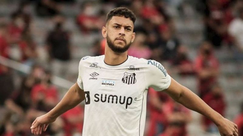 Gobson Reis, Galatasaray'ı Instagram'dan takibe aldı