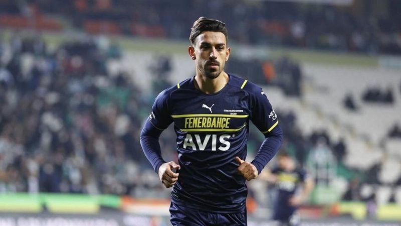 Fenerbahçe'ye İrfan Can Kahveci'den kötü haber