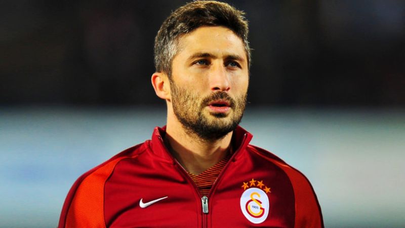 Sabri Sarıoğlu Galatasaray'a dönüyor