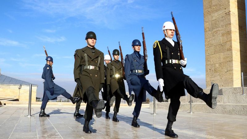 Anıtkabir'in saygı nöbetçileri