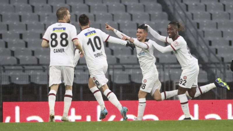 Karagümrük Kupa'da çeyrek finalist