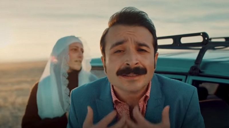 Gönül Dağı Selami'nin eşi adeta bu ne güzellik dercesine! Sarı saçları ve yeşil gözleri hayran bıraktı