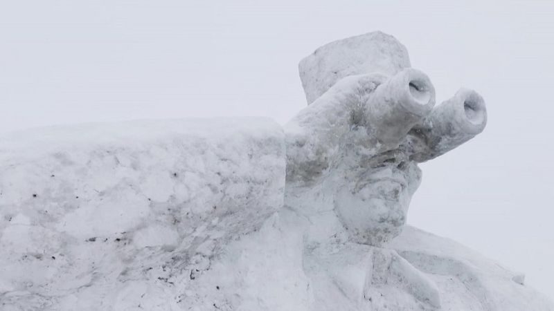 Çıldır Gölü'ne 'Atatürk' heykeli