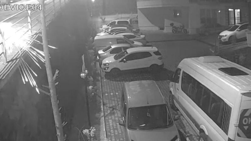 Trabzon'da öldürülen gencin, ailesinin arabasını kurşunladılar