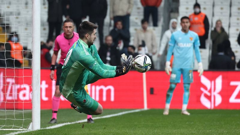 Ersin Destanoğlu'nun penaltı performansı