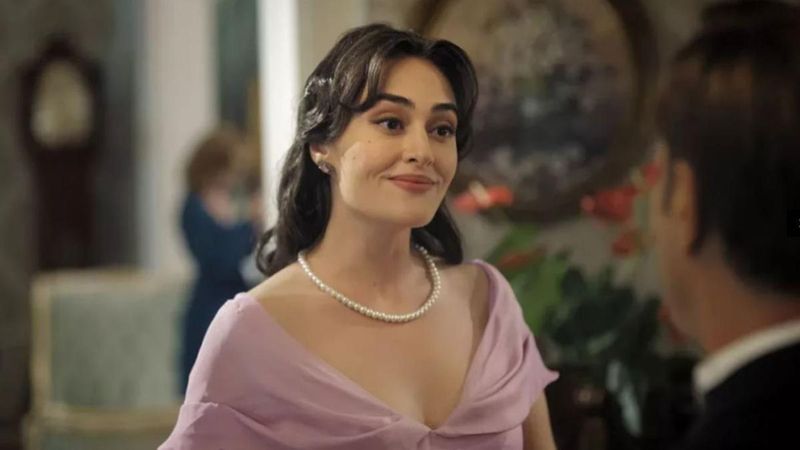 'çArşı'nın yengesiydi! Kanunsuz Topraklar'ın Gülfem'i Esra Bilgiç'in eski eşi meğer...