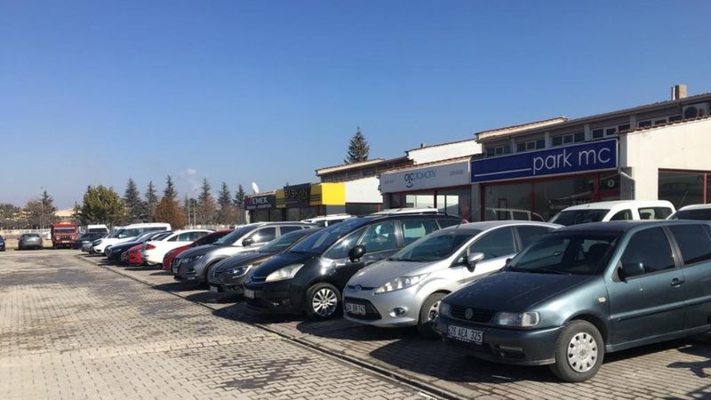 İkinci el araç piyasasında Eskişehir'deki galericiler bahardan umutlu