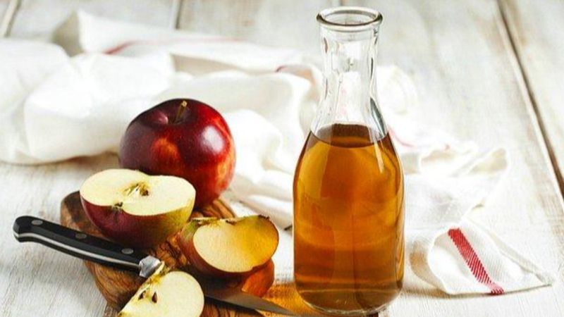Her gün iki kaşık elma sirkesini suyla karıştırıp içerseniz...