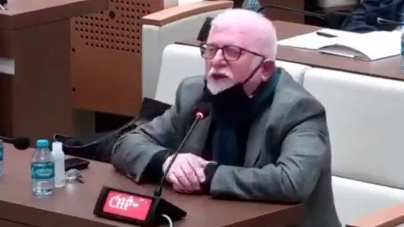 CHP'li meclis üyesinden eşcinsel evliliğe destek