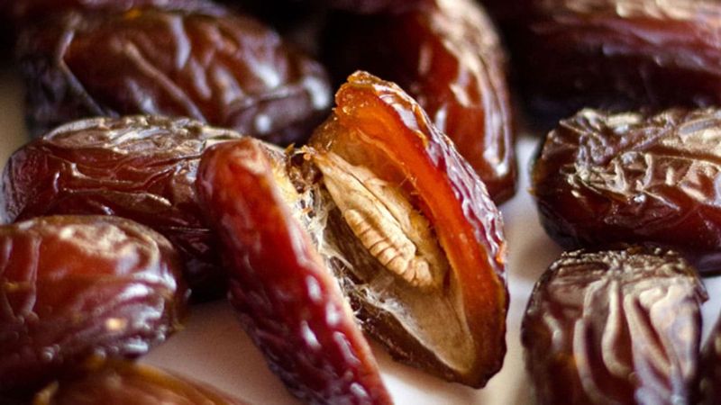 Cüzdanda hurma çekirdeği taşımak bereket getirir mi