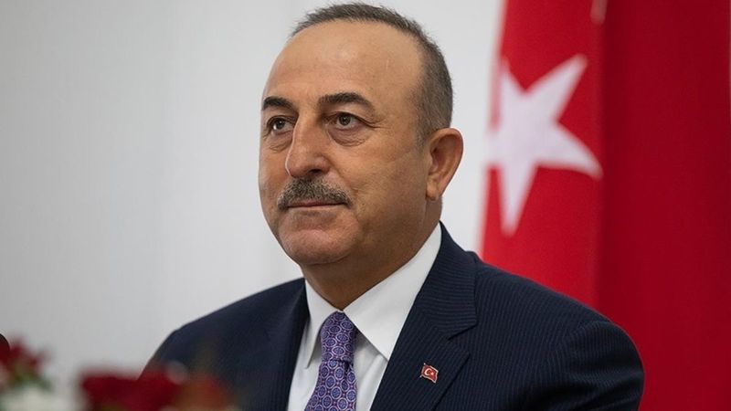Dışişleri Bakanı Çavuşoğlu Ukraynalı mevkidaşı Kuleba ile telefonda görüştü