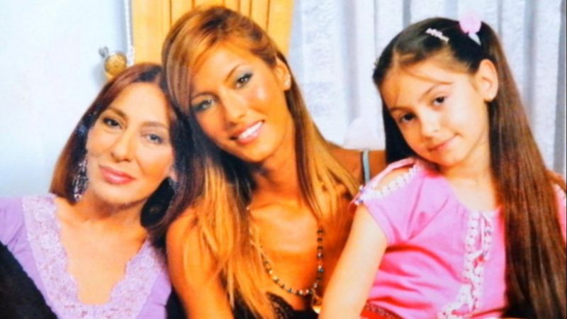 Cennet Mahallesi'nin Ayşe'si gelin olmuş gidiyor! İşte damat adayı ve evlilik teklifi aldığı anlar...