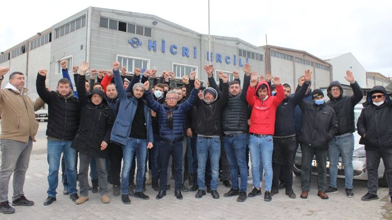 Balıkesir'de sendikaya üye olan 54 işçinin işine son verildi