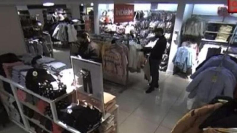 Şişli'de bir şahıs, genç kıza bakarak mastürbasyon yaptı