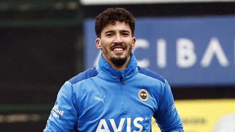 Ajax, Altay Bayındır'ı izleyecek